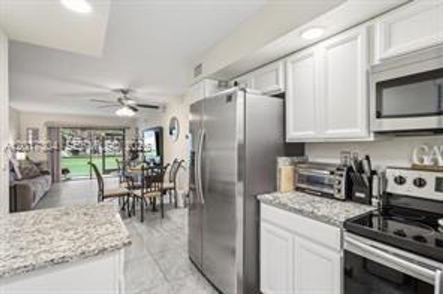 301 Olivewood Pl O130, Boca Raton, FL 33431