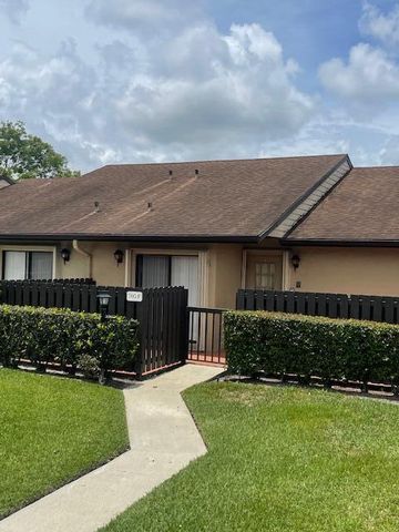 705 Sunny Pine Way F, Greenacres, FL 33415