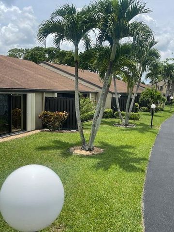 705 Sunny Pine Way F, Greenacres, FL 33415