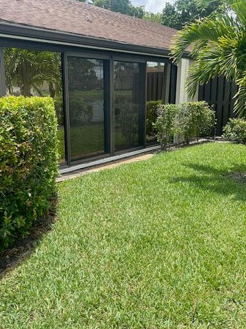 705 Sunny Pine Way F, Greenacres, FL 33415