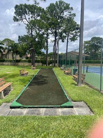 705 Sunny Pine Way F, Greenacres, FL 33415