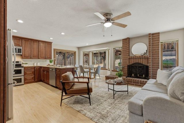 2072 Pleasant Crest Court, San Jose, CA 95148