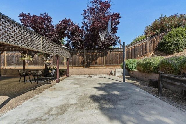 2072 Pleasant Crest Court, San Jose, CA 95148