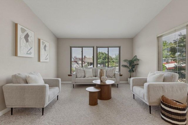 2072 Pleasant Crest Court, San Jose, CA 95148