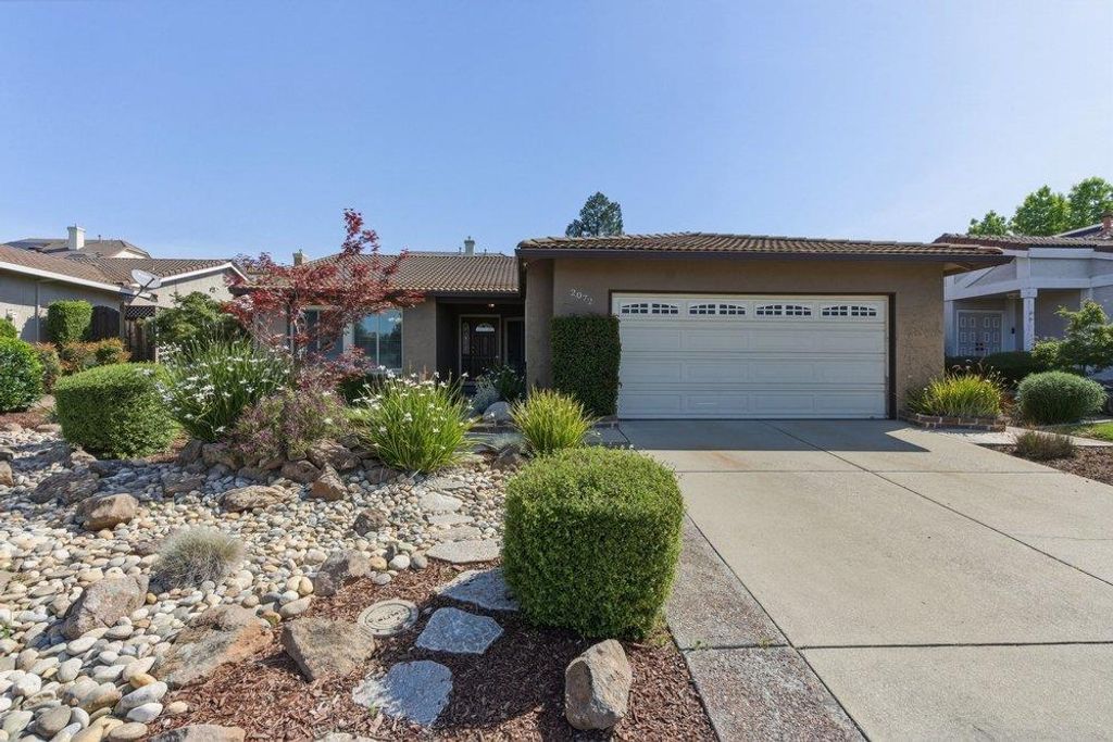 2072 Pleasant Crest Court, San Jose, CA 95148