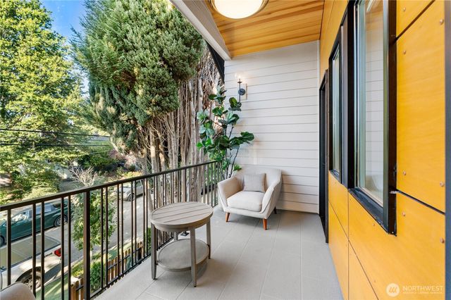 509 N 78th Street, Seattle, WA 98103