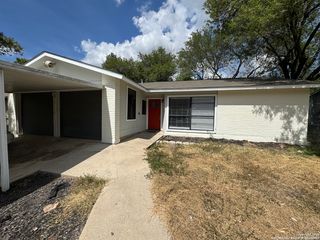 5239 Tom Stafford, Kirby, TX 78219