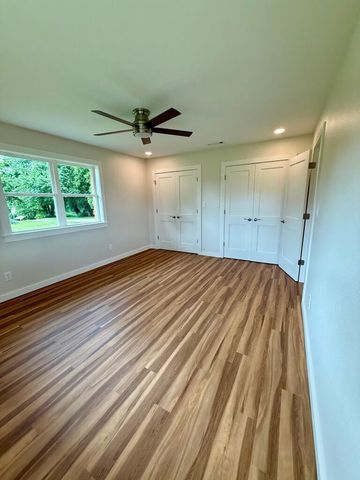 12831 Hummingbird Road, Elkins, AR 72727