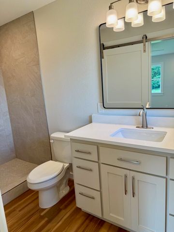 12831 Hummingbird Road, Elkins, AR 72727