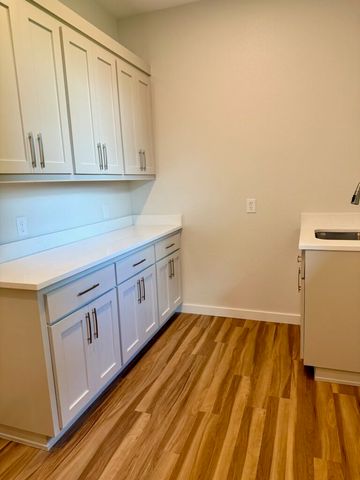 12831 Hummingbird Road, Elkins, AR 72727