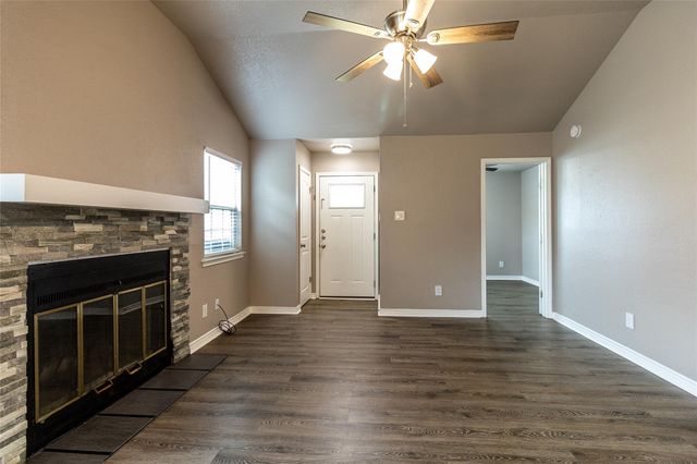 1003 Hyridge ST, Round Rock, TX 78664