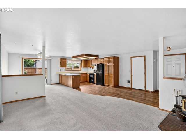 533 Sw 13TH Ave, Canby, OR 97013
