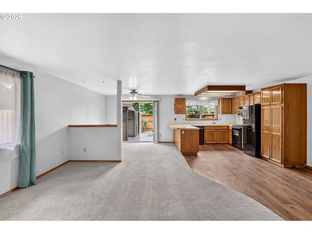 533 Sw 13TH Ave, Canby, OR 97013