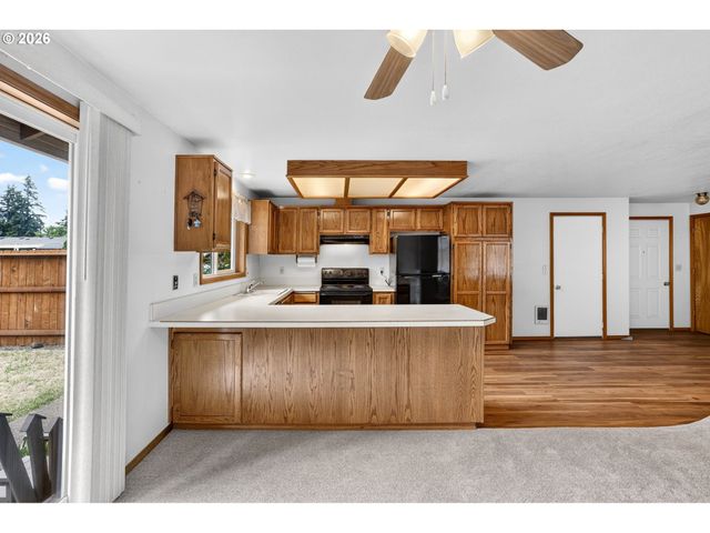 533 Sw 13TH Ave, Canby, OR 97013