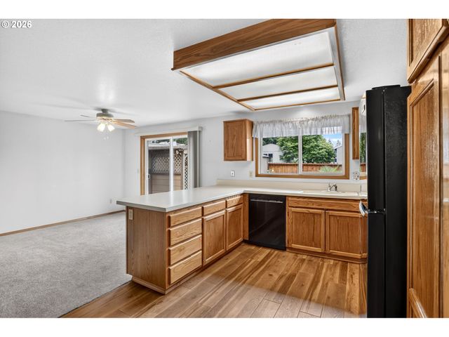 533 Sw 13TH Ave, Canby, OR 97013