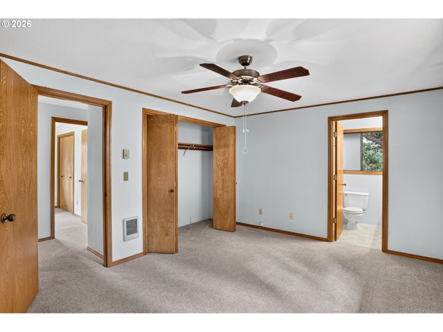 533 Sw 13TH Ave, Canby, OR 97013