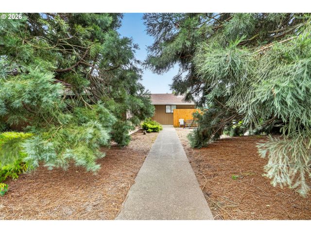 533 Sw 13TH Ave, Canby, OR 97013