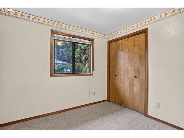 533 Sw 13TH Ave, Canby, OR 97013