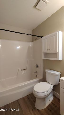 1033 S FLORENCE Drive, Mesa, AZ 85208