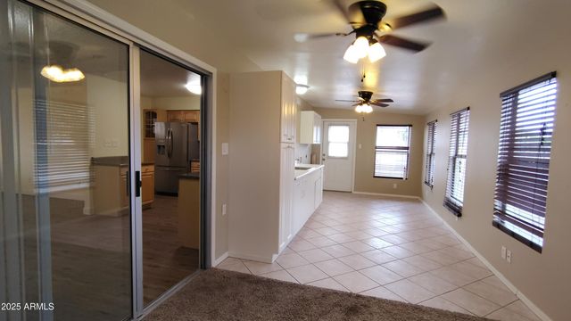1033 S FLORENCE Drive, Mesa, AZ 85208