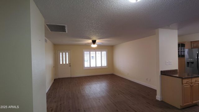 1033 S FLORENCE Drive, Mesa, AZ 85208