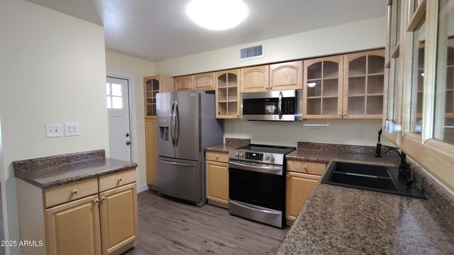 1033 S FLORENCE Drive, Mesa, AZ 85208