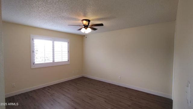 1033 S FLORENCE Drive, Mesa, AZ 85208