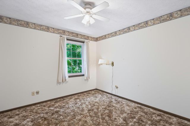 1262 Berwyn Lane, Newark, OH 43055