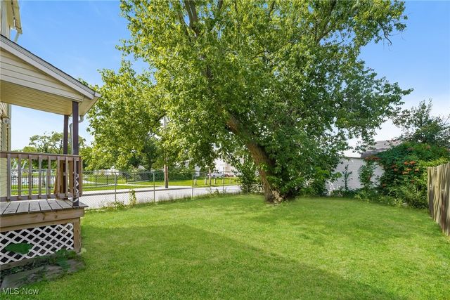 3500 W 95th Street, Cleveland, OH 44102