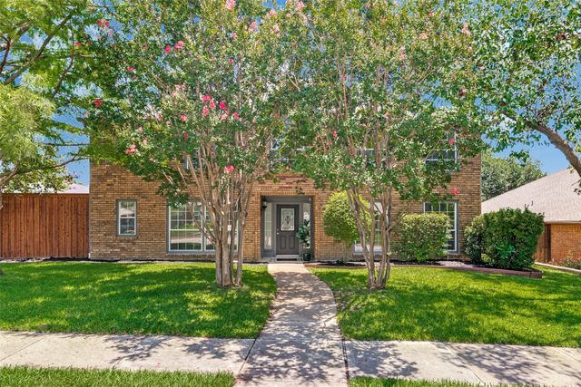 1318 Newport Drive, Carrollton, TX 75006