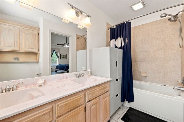 3601 W Mockingbird Lane, Rogers, AR 72756