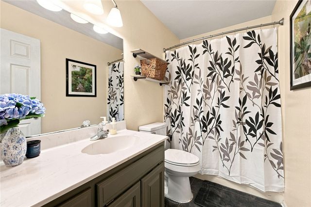 3601 W Mockingbird Lane, Rogers, AR 72756