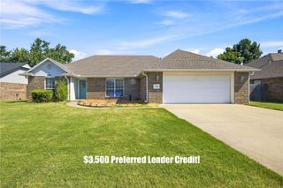 3601 W Mockingbird Lane, Rogers, AR 72756