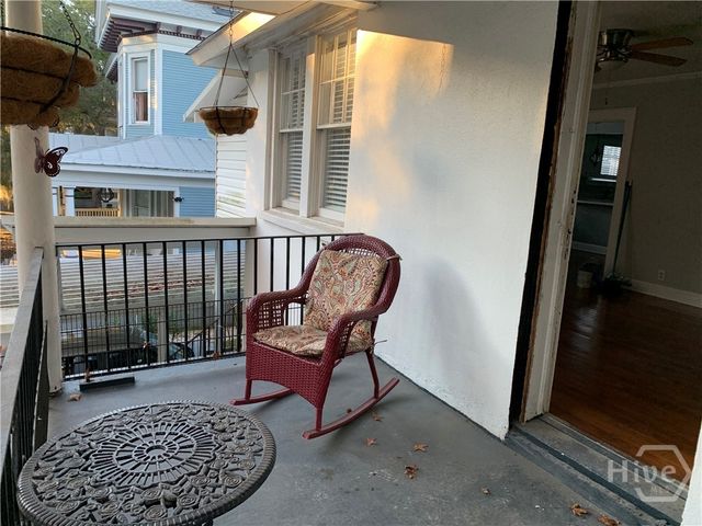 18 W 36th Street Upper, Savannah, GA 31401