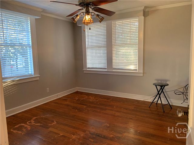 18 W 36th Street Upper, Savannah, GA 31401