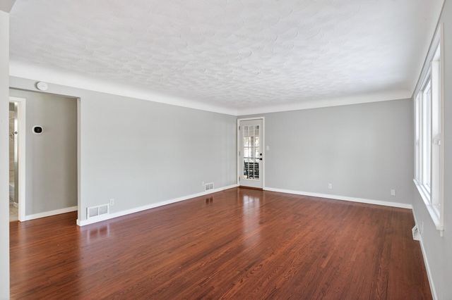 296 Sherwood Road, Shoreview, MN 55126