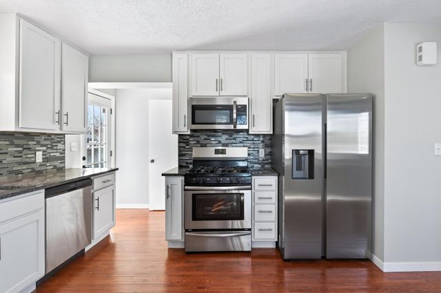 296 Sherwood Road, Shoreview, MN 55126