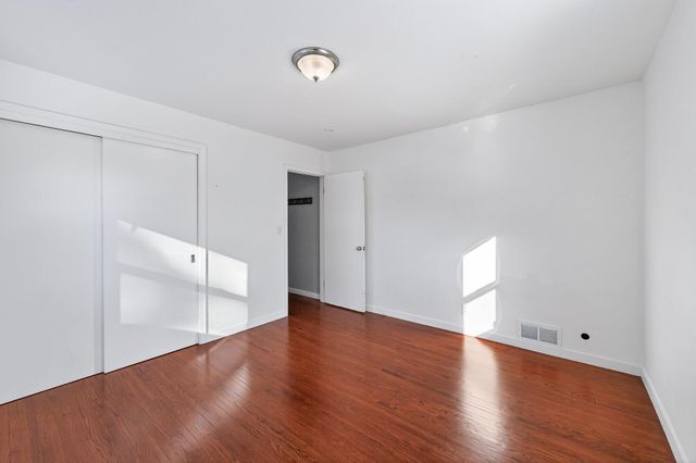 296 Sherwood Road, Shoreview, MN 55126