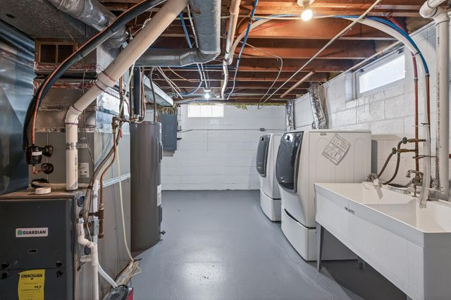 296 Sherwood Road, Shoreview, MN 55126