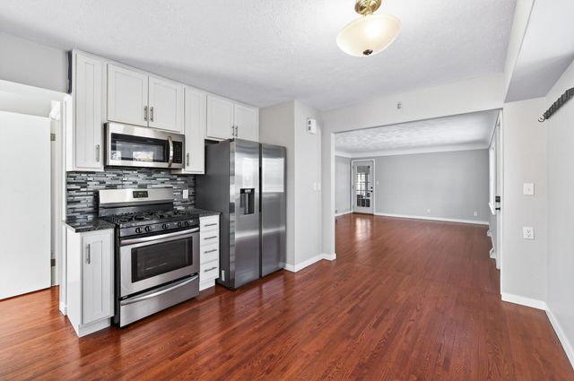 296 Sherwood Road, Shoreview, MN 55126