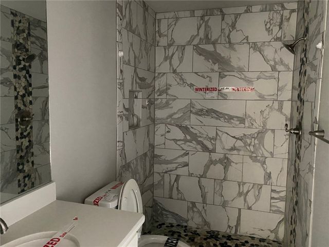 702 W 1st St, Bishop, TX 78343