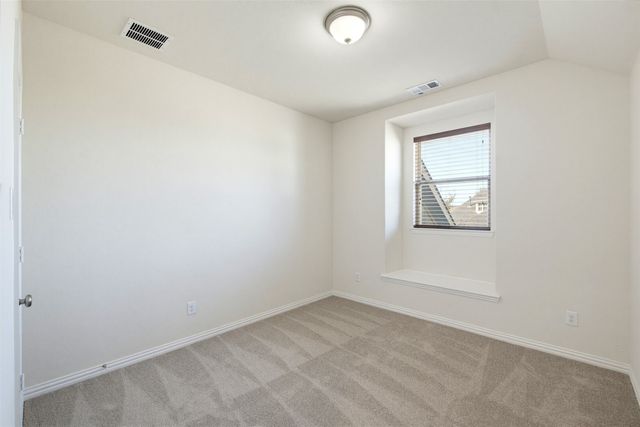 1920 Roundtree Circle E, Fort Worth, TX 76008