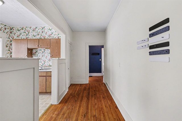 222 N Eagle Street, Marshall, MI 49068