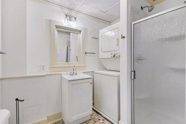 222 N Eagle Street, Marshall, MI 49068