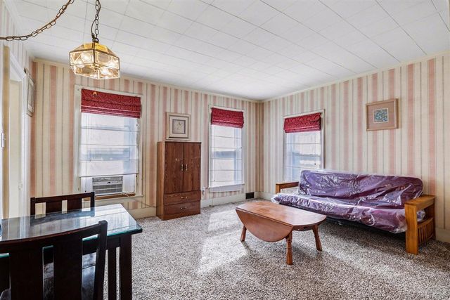 222 N Eagle Street, Marshall, MI 49068