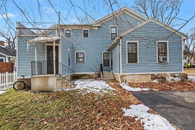 222 N Eagle Street, Marshall, MI 49068