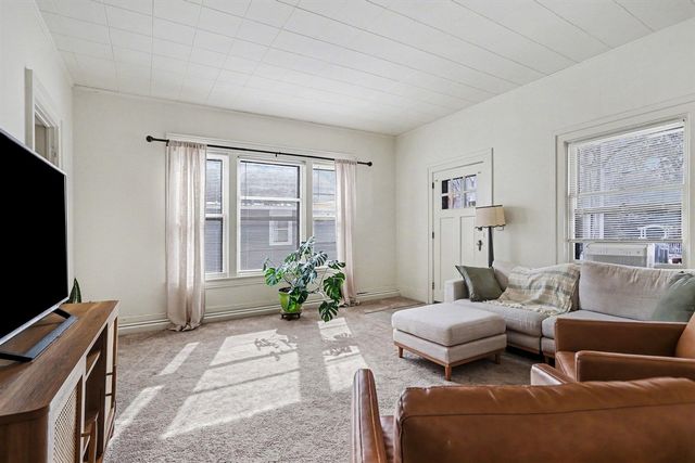 222 N Eagle Street, Marshall, MI 49068