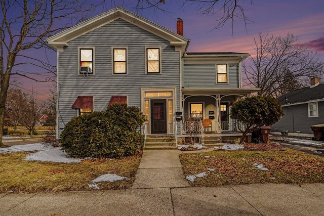 222 N Eagle Street, Marshall, MI 49068