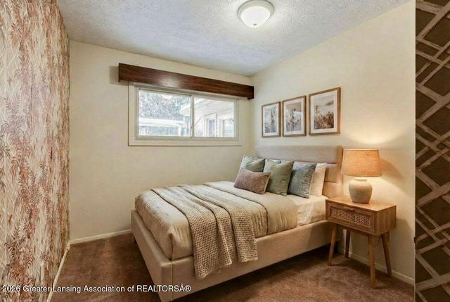 13894 Luroma Circle, Dewitt, MI 48820