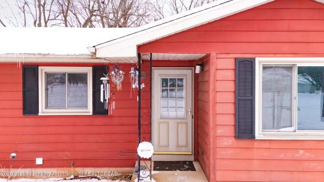 13894 Luroma Circle, Dewitt, MI 48820